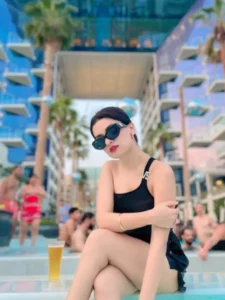 avneet kaur dubai