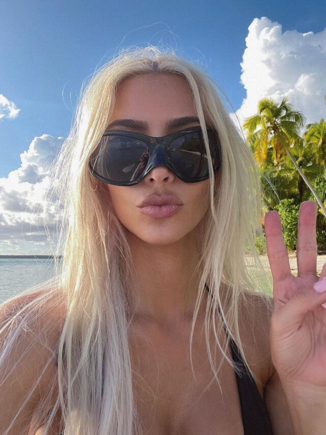 Kim Kardashian Instagram Picuki | Kim Kardashian Pete Davidson | Kim Kardashian Net Wroth | Kim Kardashian Instagram beach photos